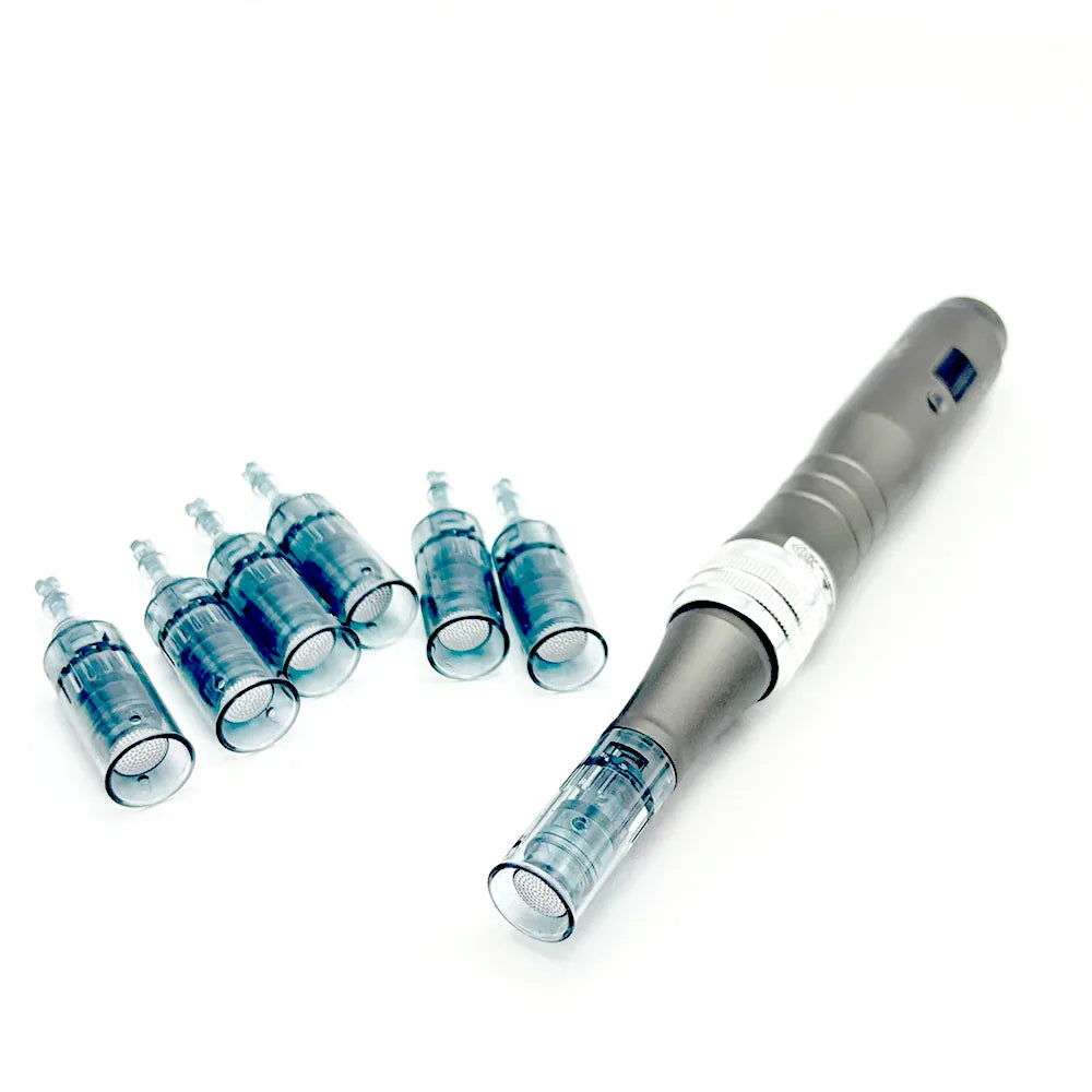 Dr. Pen M8 avec cartouches aiguilles stériles, kit microneedling complet pour peau raffermie